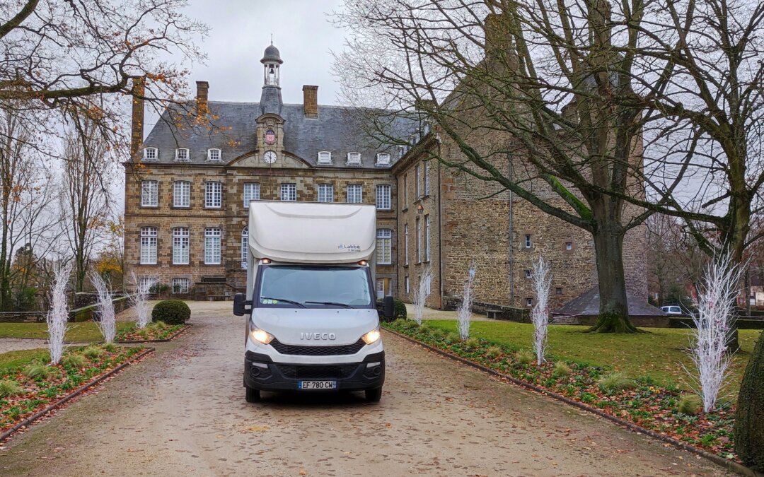 Transport de tableaux pour le musée de Flers